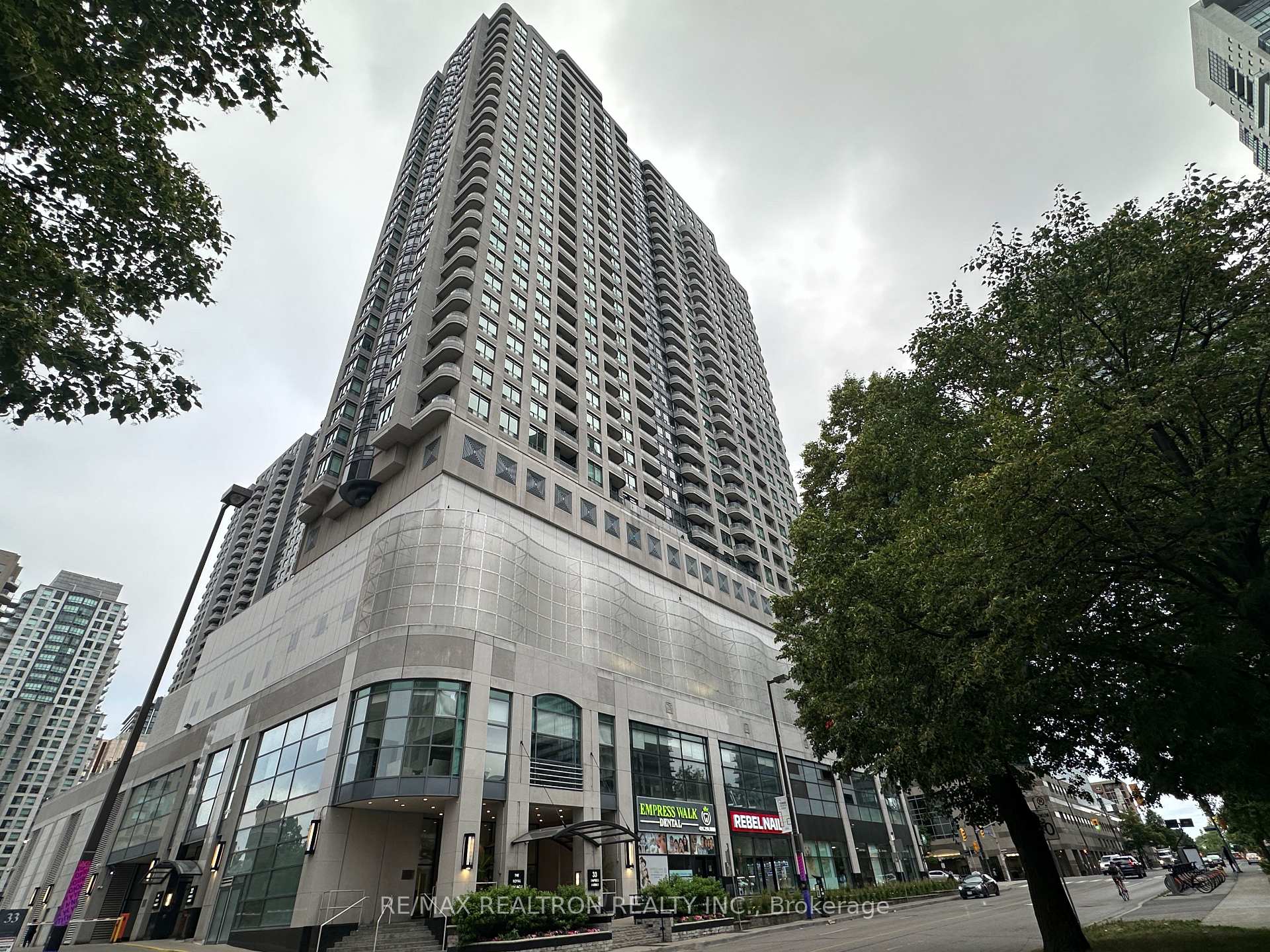 33 Empress Avenue 2315, Toronto C14, ON M2N 6Y7, Toronto C14 — photo 1