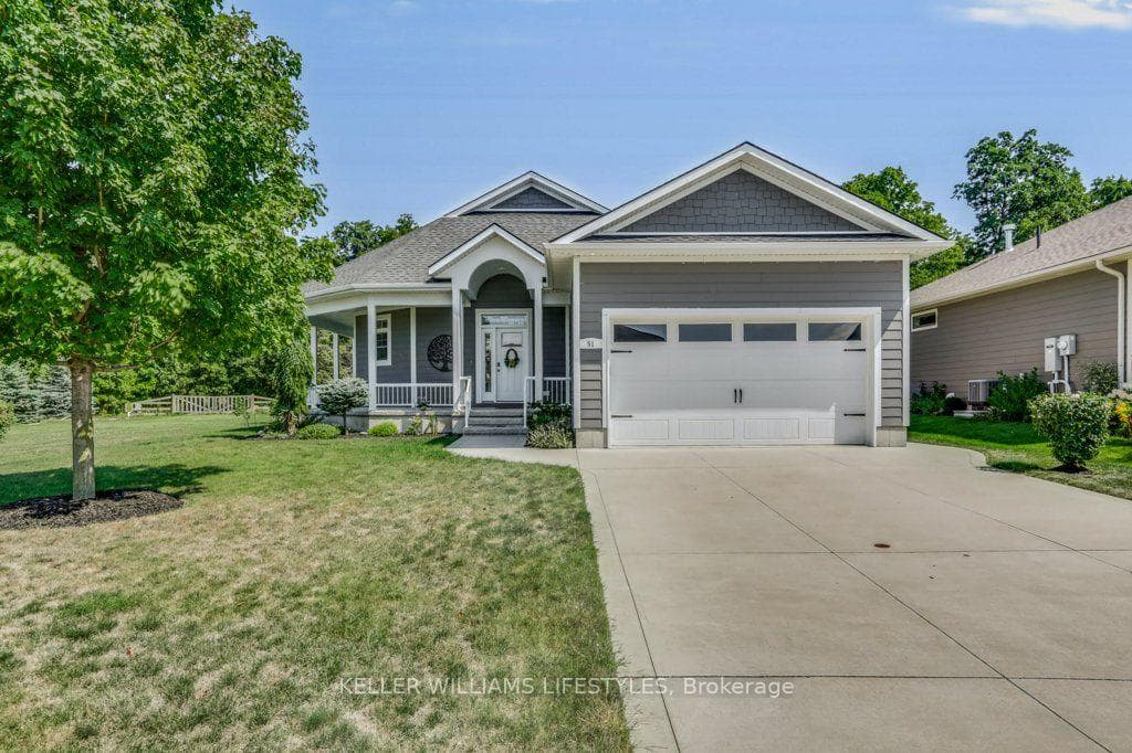 51 Deerfield Road, Lambton Shores, ON N0M 1T0, Lambton Shores — photo 1